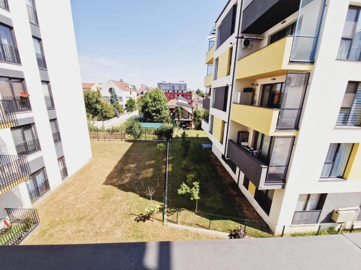 Image 5 of Ultracentral 5* Boutique Hotel style apartment. Brand new. 2 rooms. Spacious. Free parking