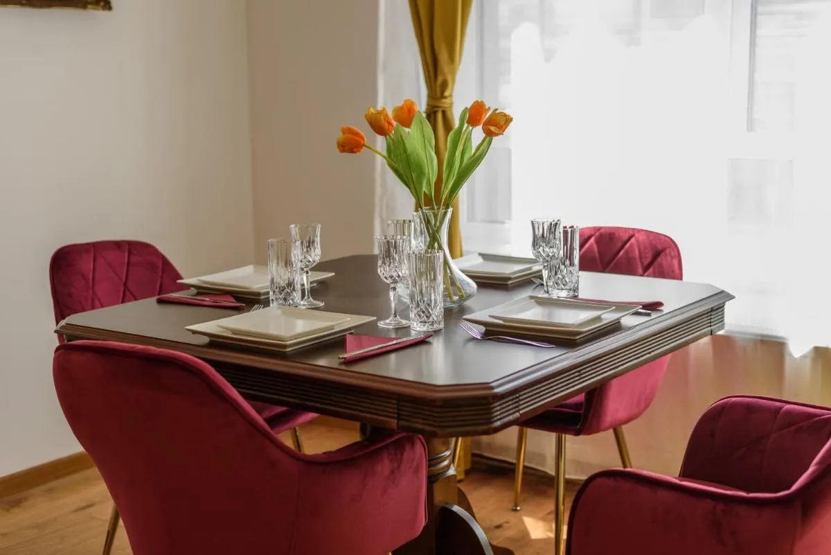 Image 3 of Ultracentral luxury apartment