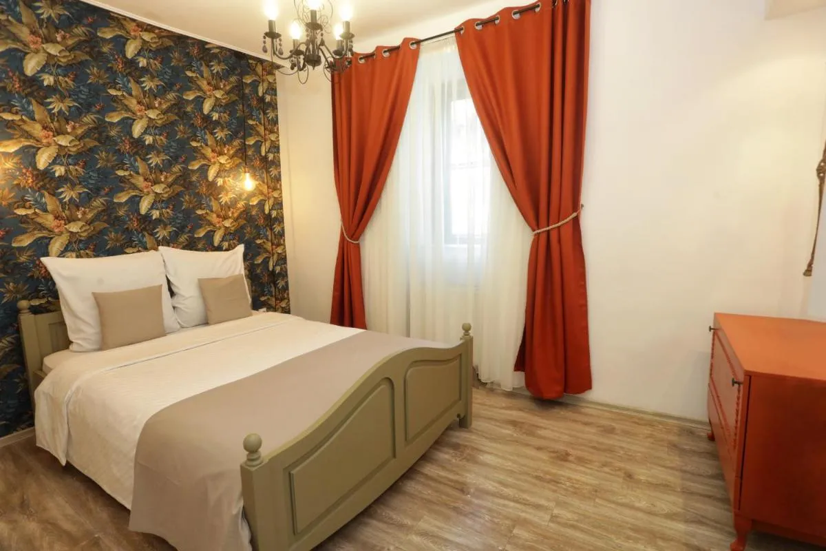 Image 3 of Union Square Apartment by NUX