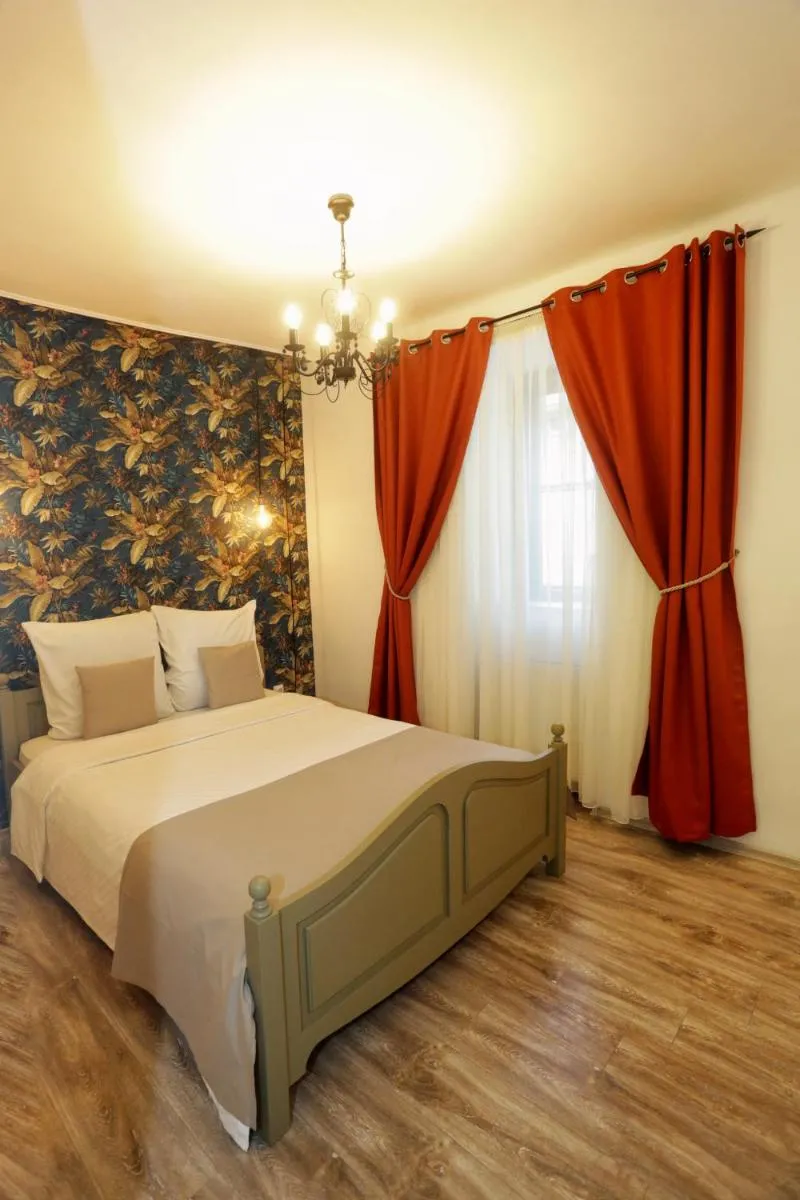 Image 5 of Union Square Apartment by NUX