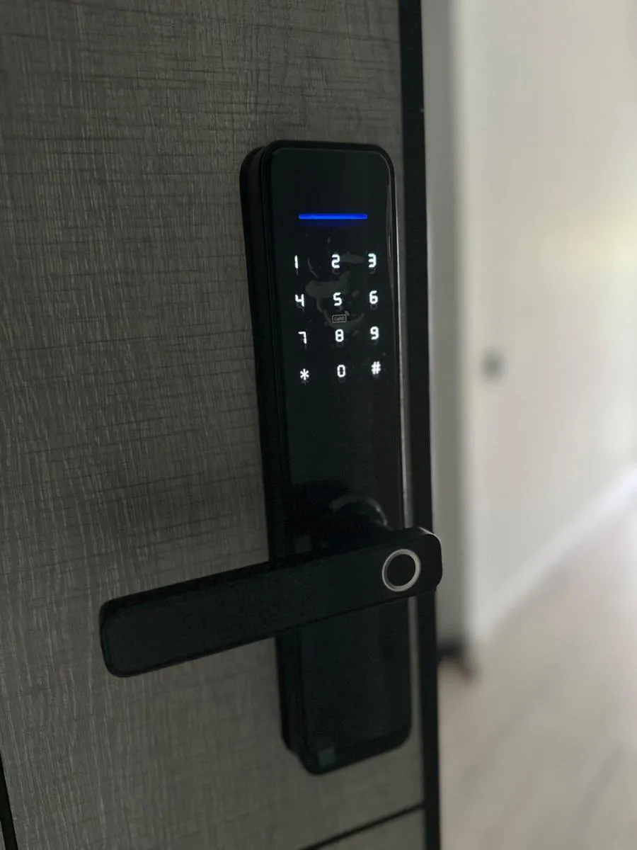 Image 4 of Urban Escape APT – Netflix & Max