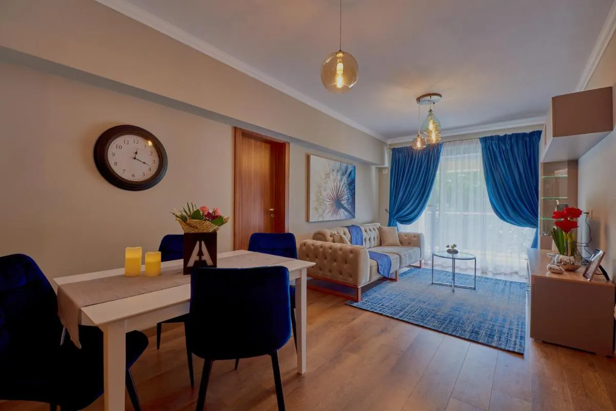 Image 3 of Velvet Apartments