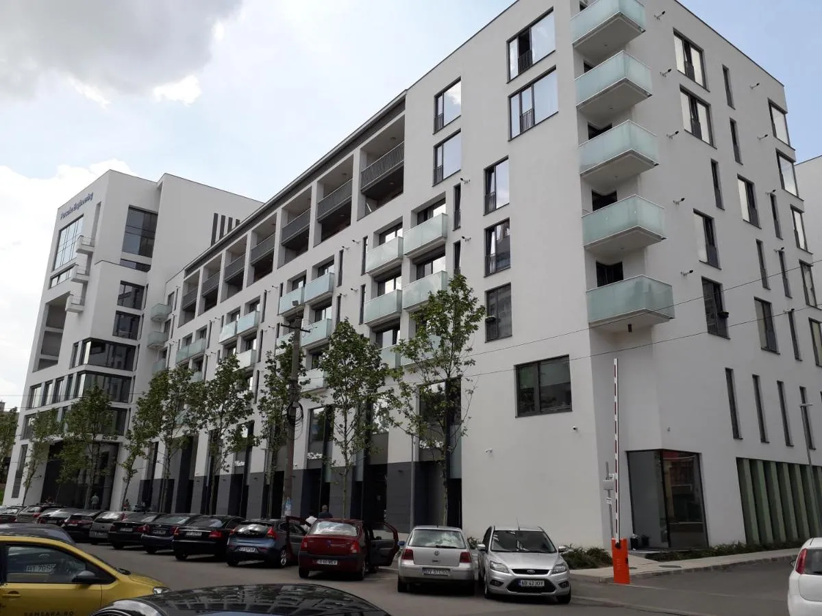 Image 5 of Vivido Apartments