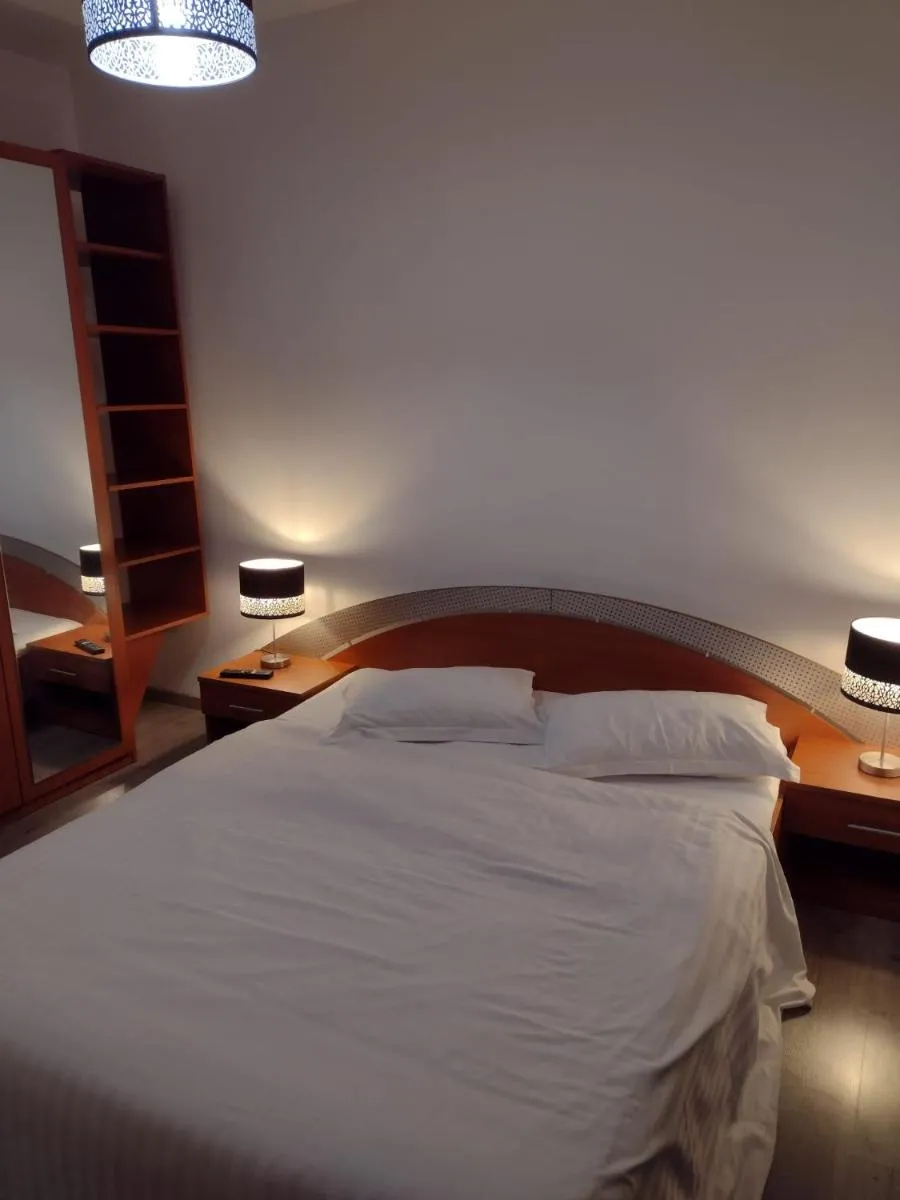 Image 3 of Vivido Apartments
