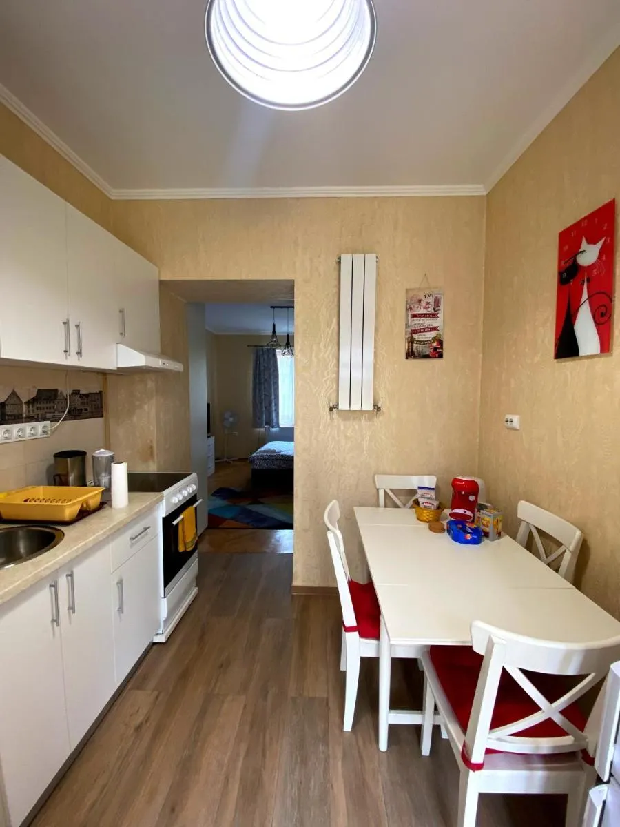 Image 4 of WillowHome – Central Apartment