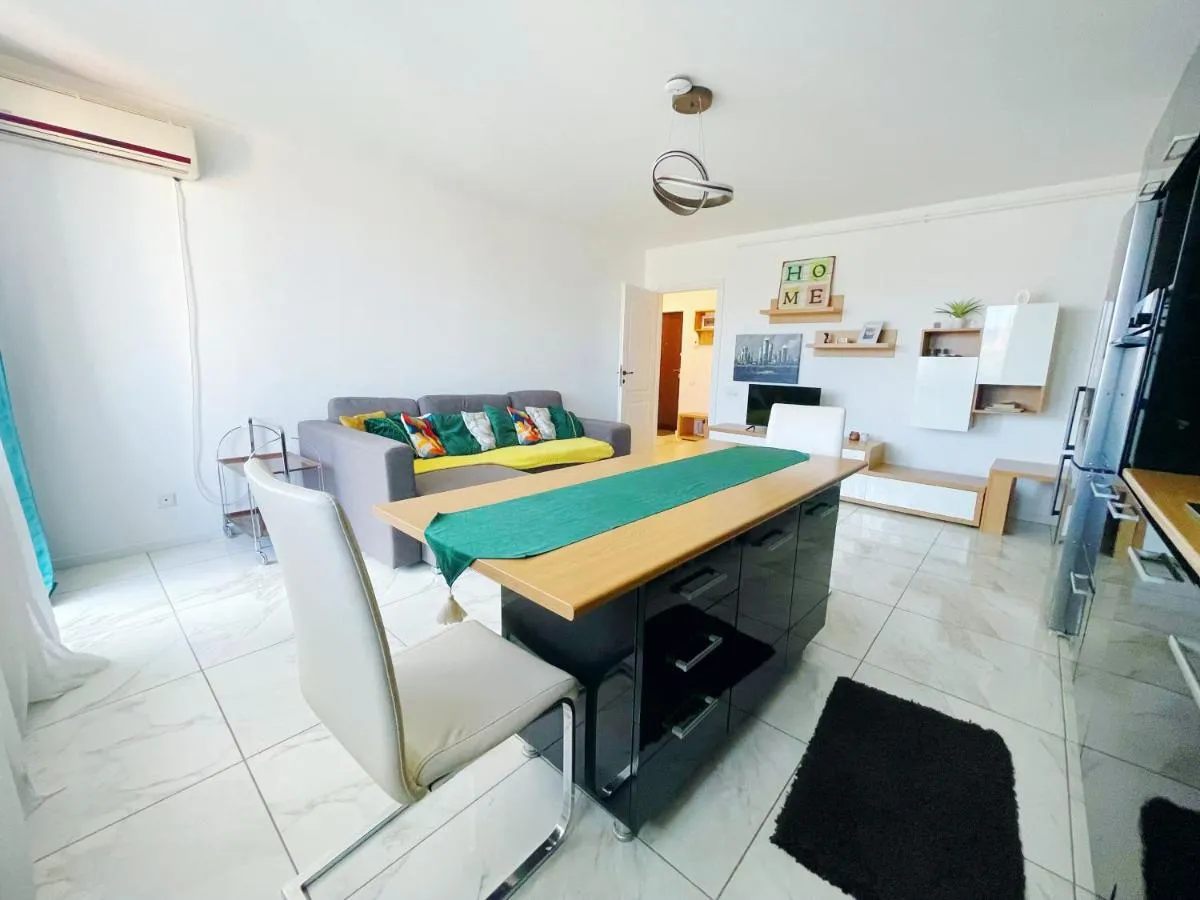 Image 4 of YamaLux Apartments – Ploiesti 33