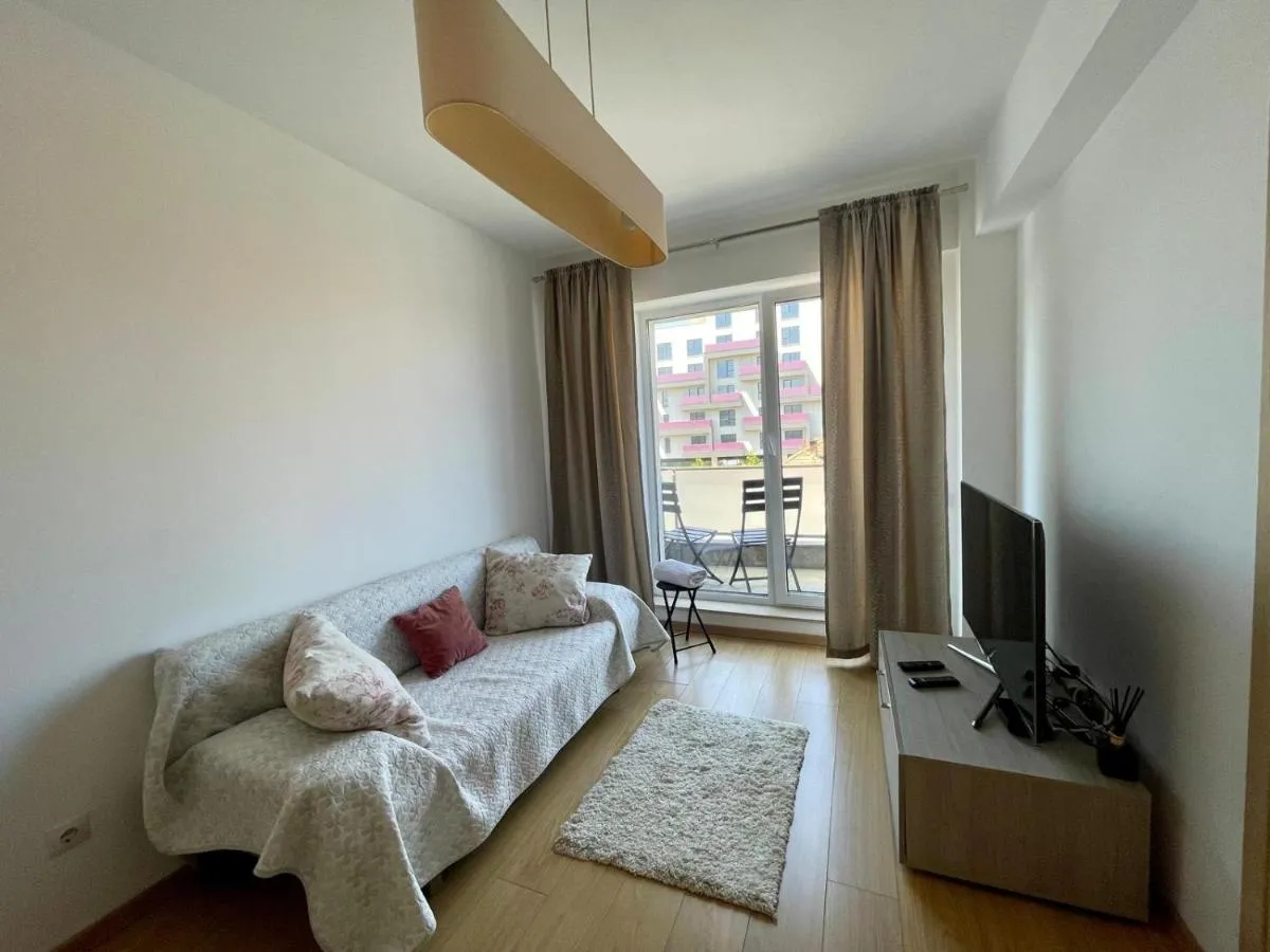 Image 6 of YamaLuxe Apartments – Between The Lakes – close to Iulius Mall