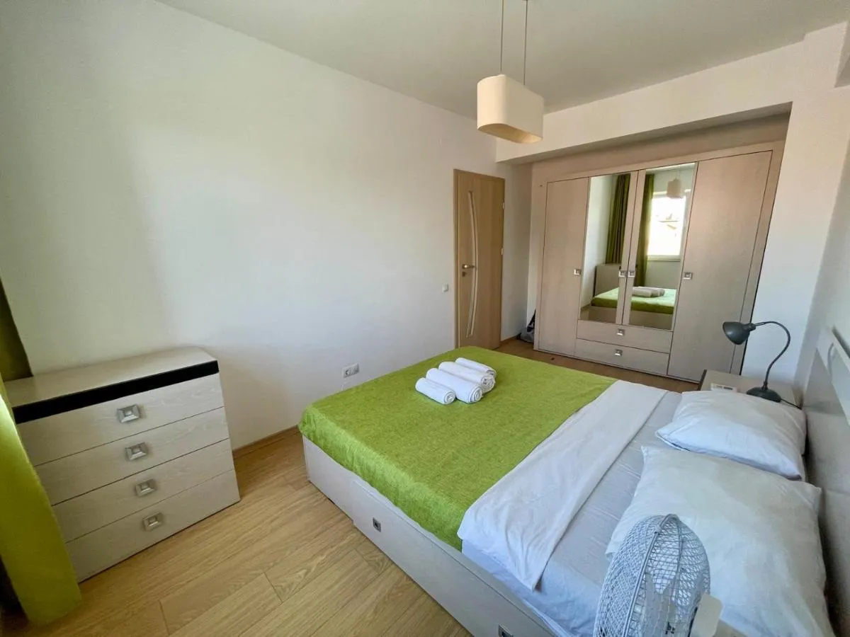 Image 1 of YamaLuxe Apartments – Between The Lakes – close to Iulius Mall