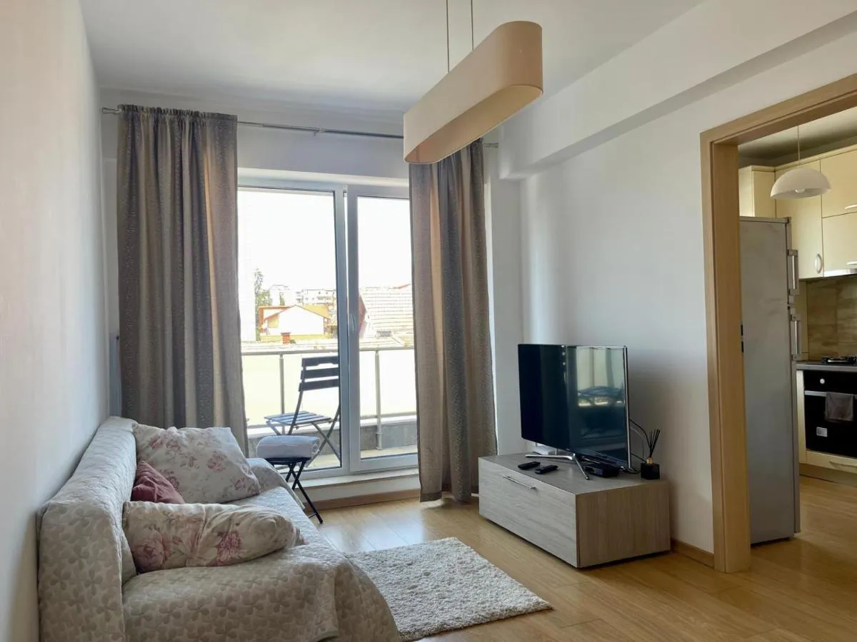 Image 4 of YamaLuxe Apartments – Between The Lakes – close to Iulius Mall