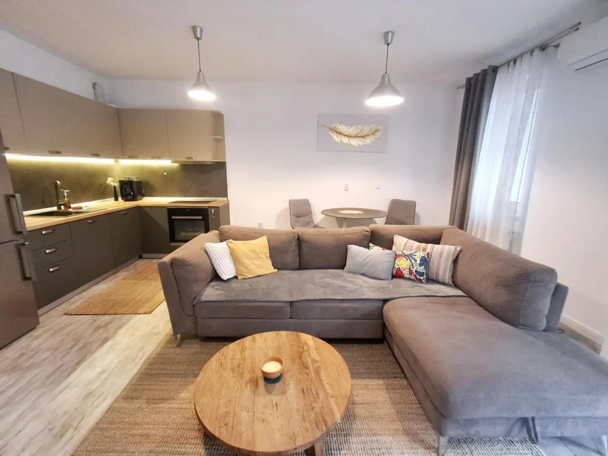 Image 2 of YamaLuxe Apartments – Modern & Cozy