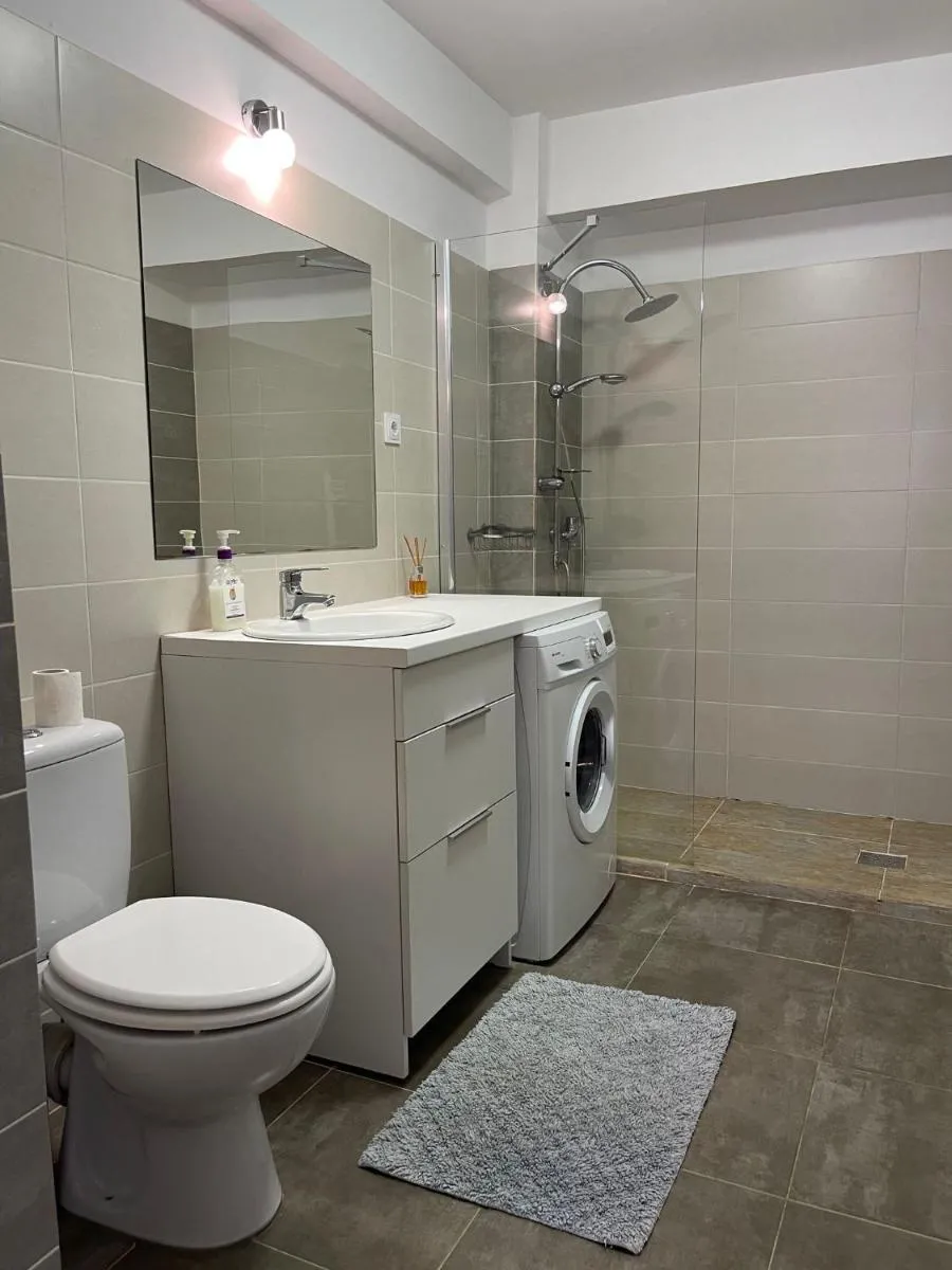Image 3 of YamaLuxe Apartments – WestSide